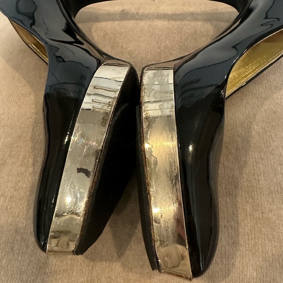 Gucci Heels - Picture 6 of 13